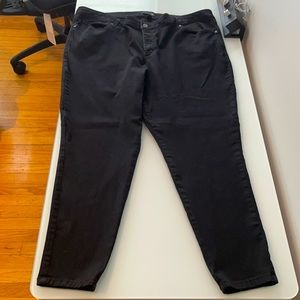 Gloria Vanderbilt Black Stretch Skinny Jeans (24W)